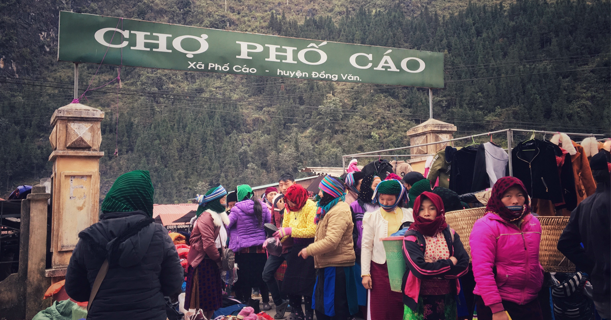 ตลาดนัด Cho Pho Cao,Dong Van,Ha Giang,Northern Vietnam,vietnammountaintravel.com,เวียดนามเหนือ,ฮาซาง,Remind me later traveling,เที่ยวเวียดนาม