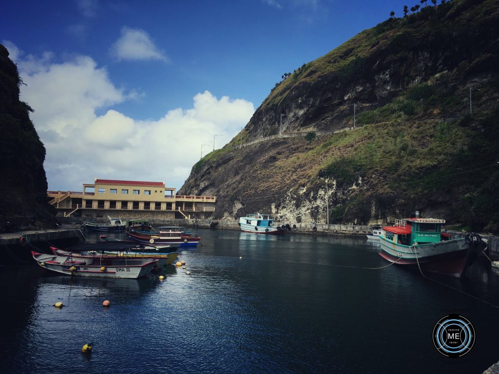 Mahatao Boat Shelter Port, เที่ยวฟิลิปปินส์ด้วยตัวเอง, remindmelatertraveling.com, แหล่งท่องเที่ยวฟิลิปปินส์, เกาะบาตาเนส, เที่ยวฟิลิปปินส์14วัน, รีวิวเที่ยวฟิลิปปินส์, ที่เที่ยวฟิลิปปินส์, Batanes, เกาะBatanes, สถานที่เที่ยวฟิลิปปินส์